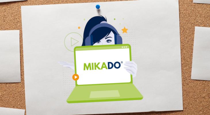 Logo von MIKA-DO auf Pinnwand